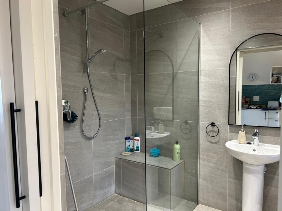 0 Bedroom Property for Sale in Mouille Point Western Cape